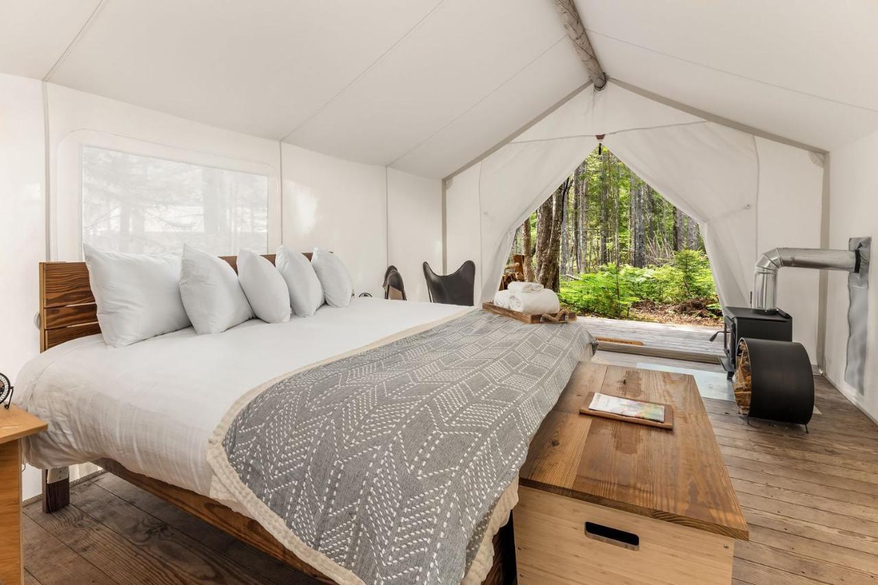 Luxury tent Under Canvas Acadia 2*